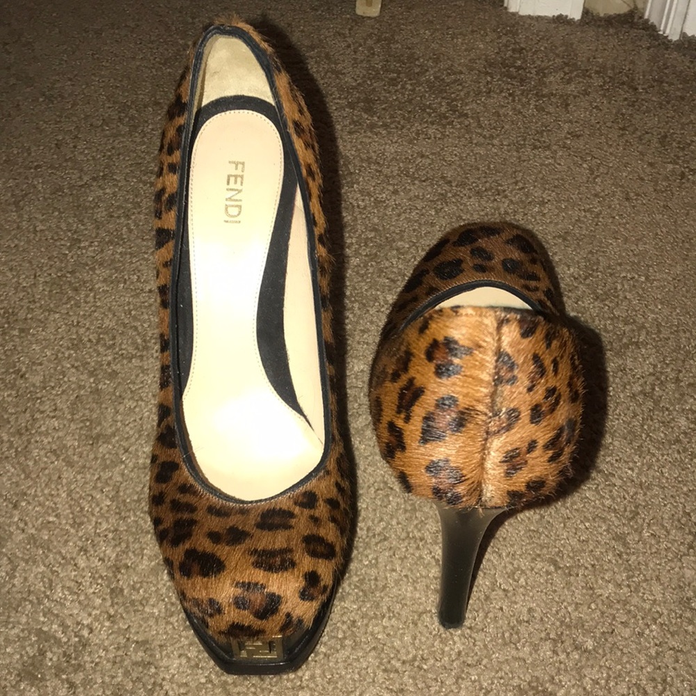 Fendi Cheeta Print Pump